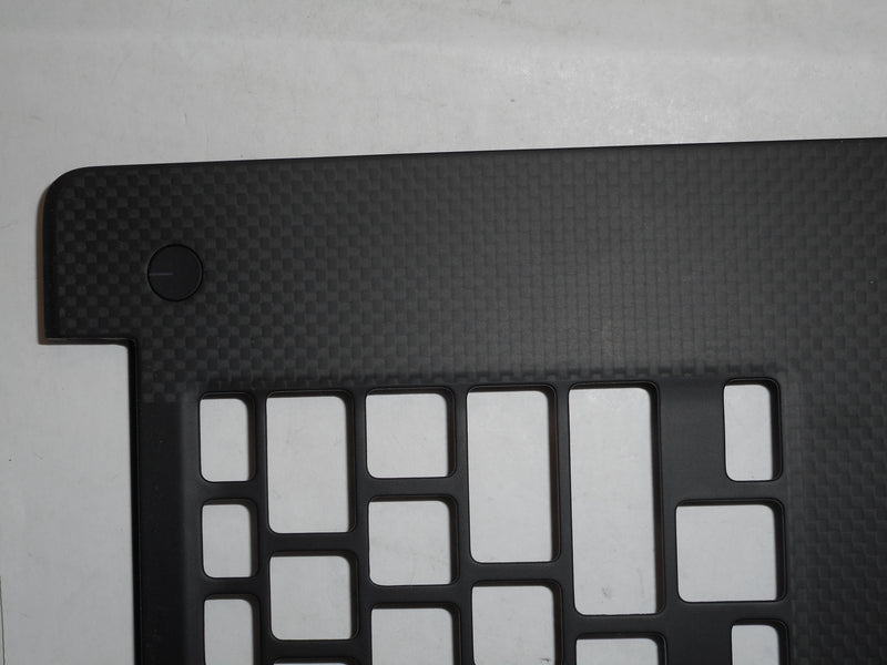 OEM Dell XPS 9560 / Precision 5520 Touchpad Palmrest Assembly B02 P/N: Y2F9N