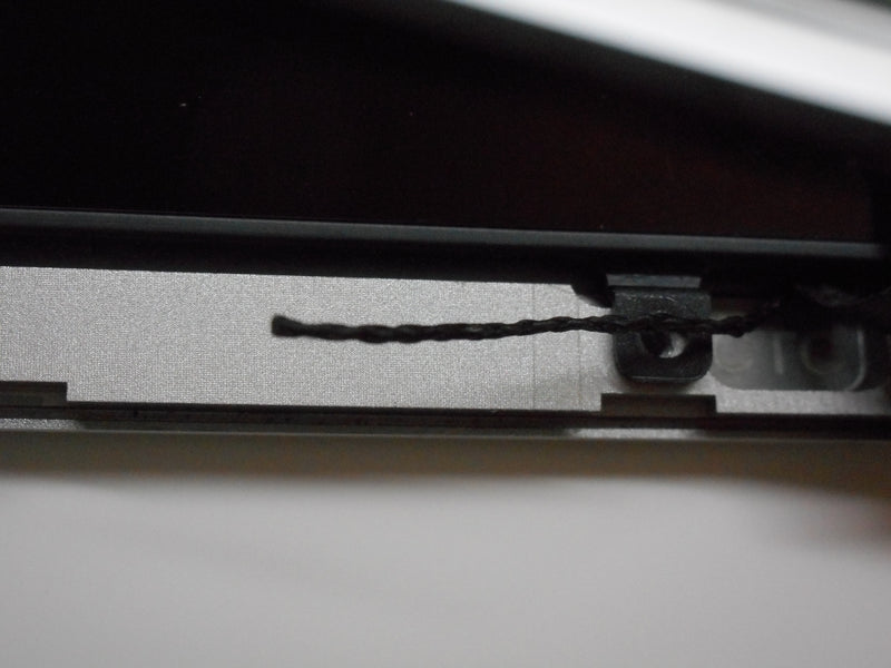 OEM Dell XPS 9550/9560 15.6" 4K UHD LCD Complete Touchscreen Assembly P/N: HHTKR