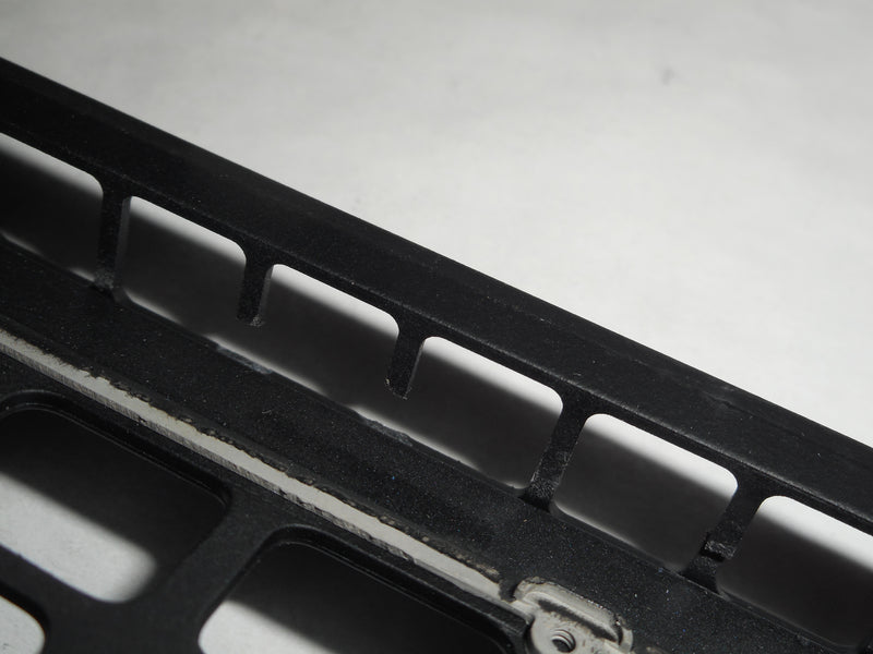 New - OEM Dell XPS 15 9560/Precision 5520 Palmrest Assembly P/N: 86D7Y Y2F9N