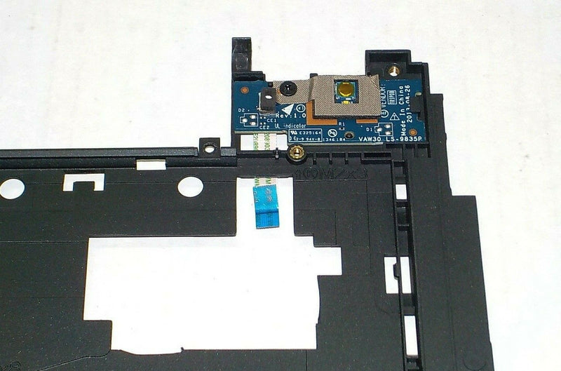 REF Genuine Dell Latitude E5540 Palmrest Touchpad W/Print Reader A133D9 HUR 18